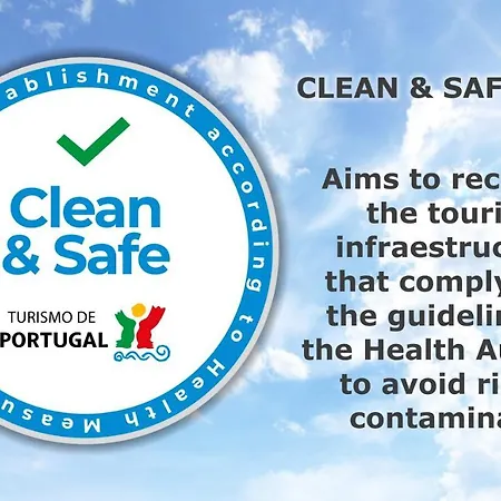 Light With Amazing Balcony, By Timecooler 아파트