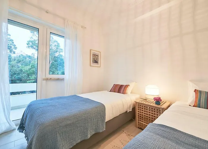 Light With Amazing Balcony, By Timecooler Appartement Lisboa