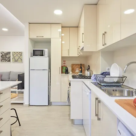 Apartmán Light With Amazing Balcony, By Timecooler *